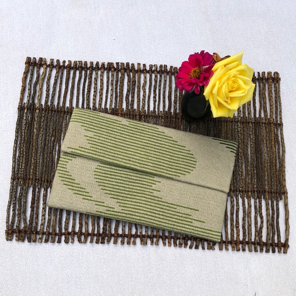 VTG Natural colors Boutique Clutch New